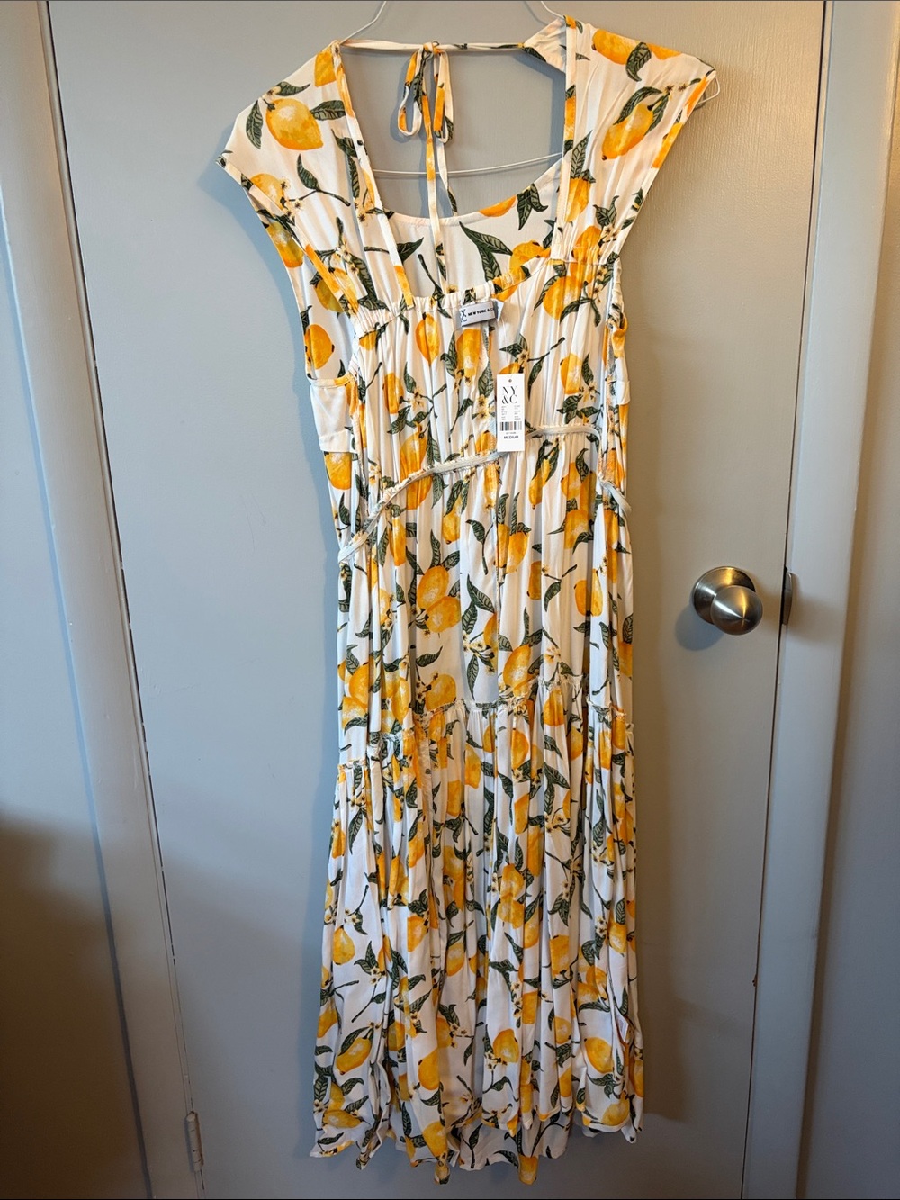 NWT New York & Company White Maxi Dress with Yellow Lemon Print - Picture 1 of 8